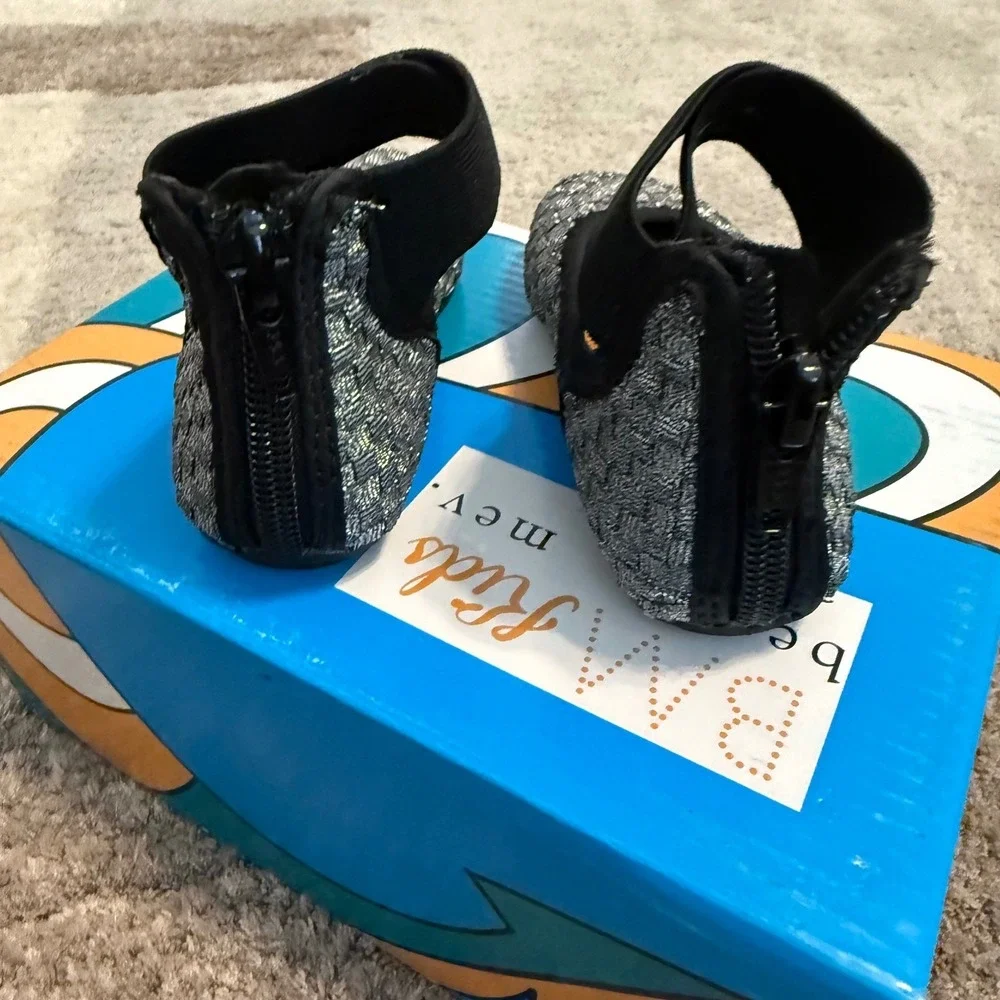 Bernie Mev Kids Monica K Pewter Woven Elastic Ankle Strap Flats EU 20 Toddlers 5